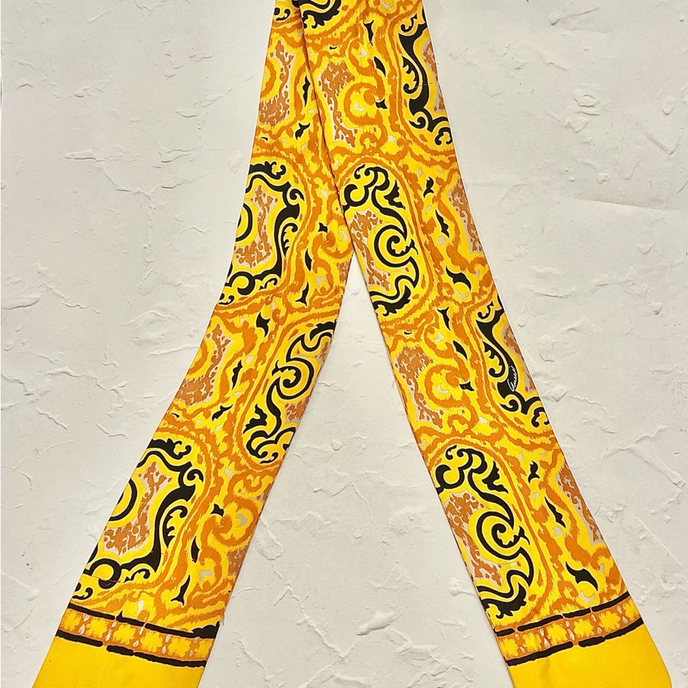 ❌𝐒𝐎𝐋𝐃❌𝐆𝐔𝐂𝐂𝐈 100% silk bow neck scarf yellow/orange - Picture 3 of 4